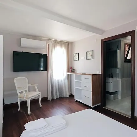 Daire Breathtaking Bosphorus View With Large Terrace *